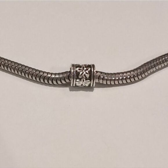 Silver Floral Spacer‎ Charm for Pandora Style Bracelet - Picture 1 of 3